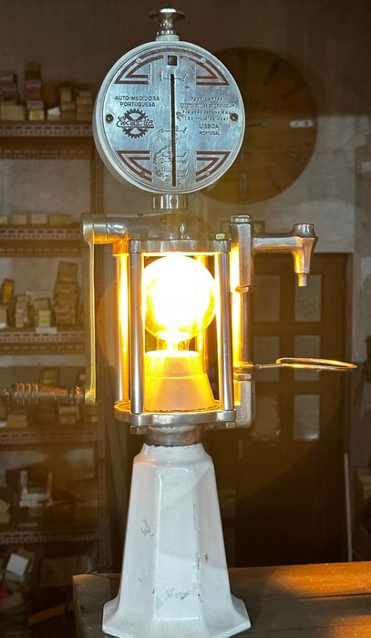 Candeeiro bomba de êmbolo