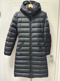 Czarna Kurtka Moncler roz S