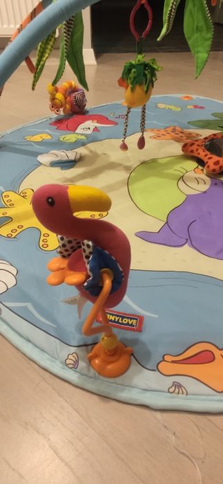 Розвиваючий килимок фірми Tiny Love