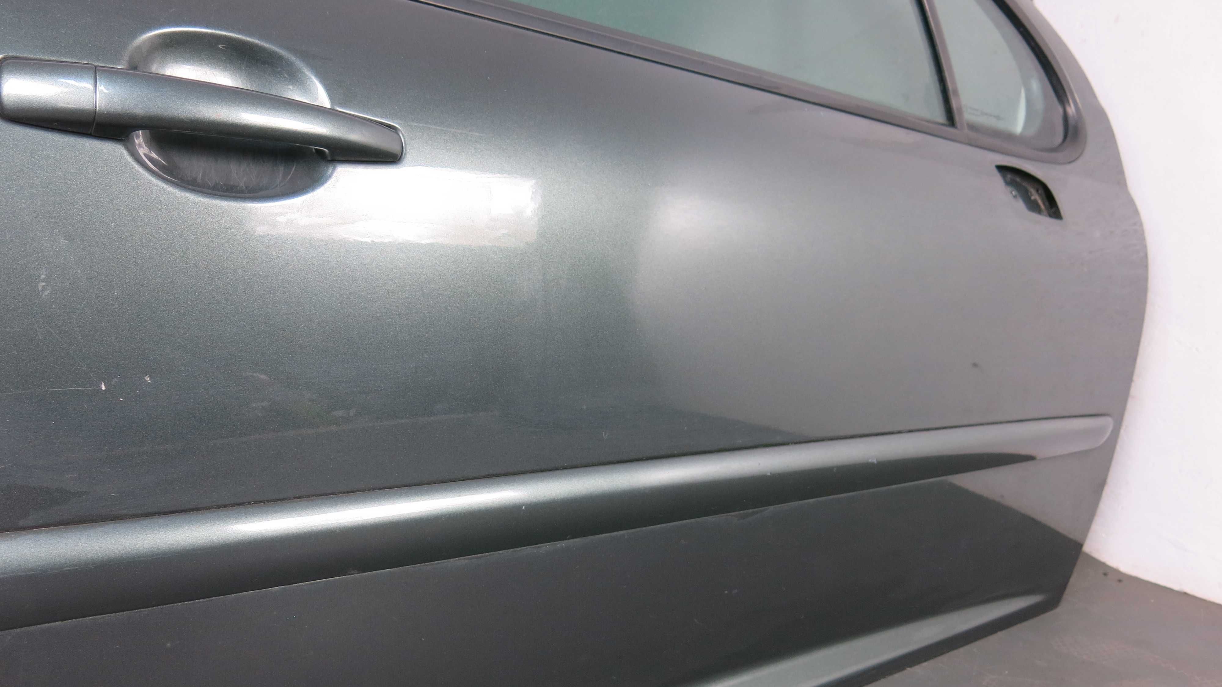 Peugeot 207 drzwi prawy przód przednie 3 drzwiowy