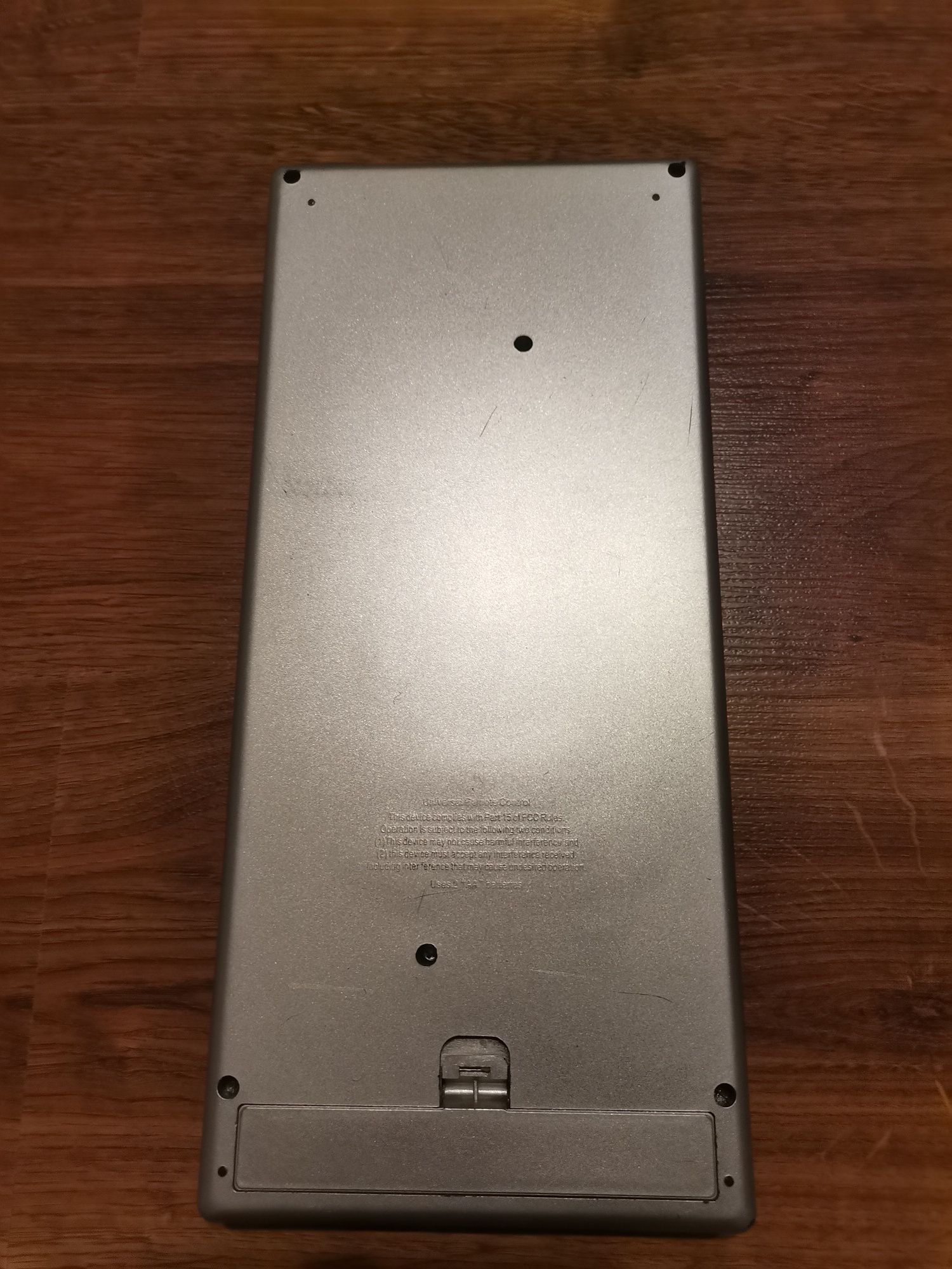 Uniwersalny pilot XXL