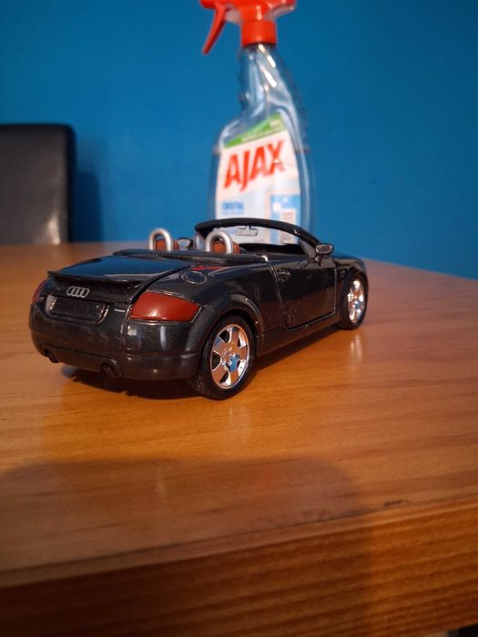 Miniatura Maisto Audi TT Cabrio