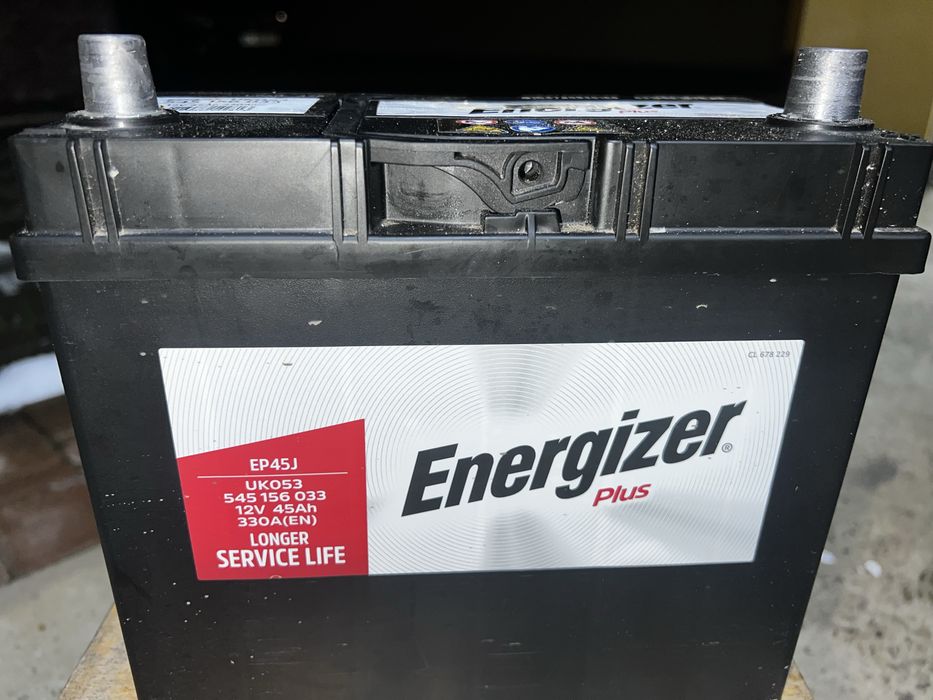 Акумулятор вузький високий