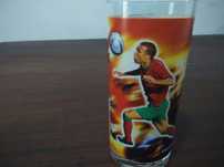 Copo com foto de Costinha( euro 2004 ).