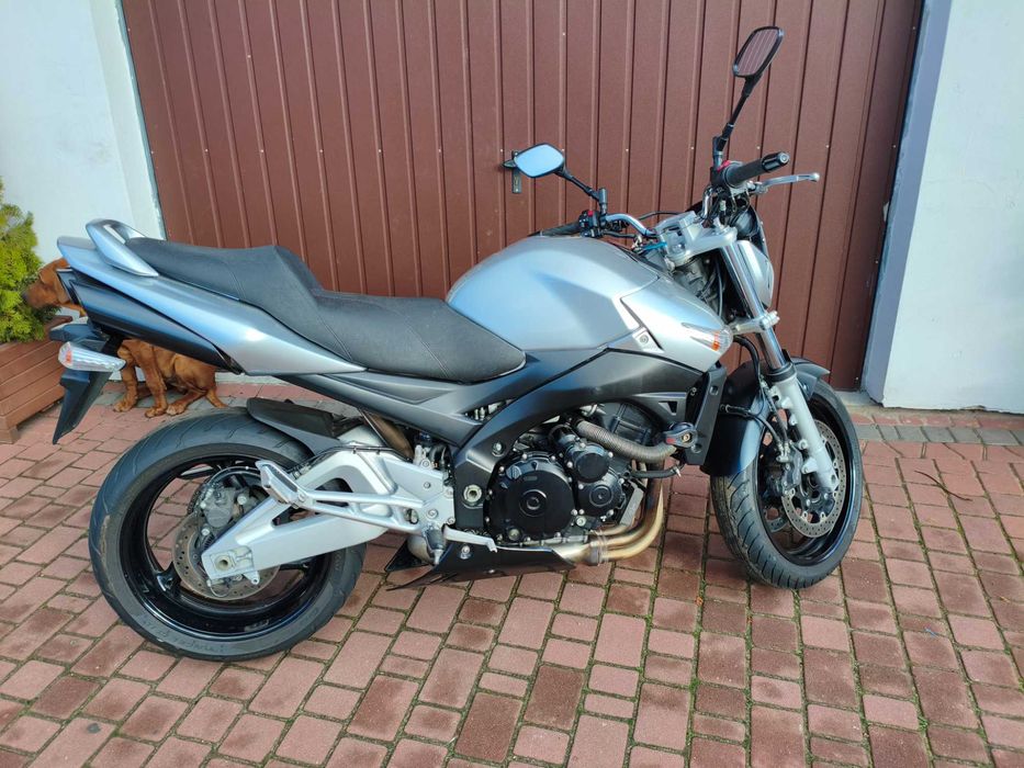 SUZUKI  GSR600  z Niemiec