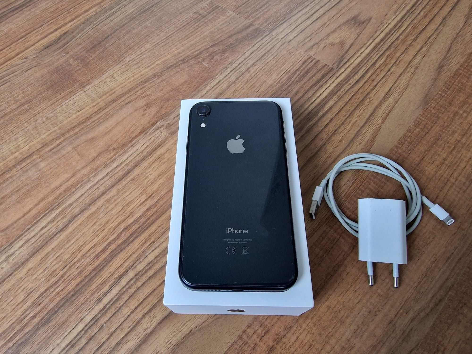 Iphone XR 256gb Perfeito estado, 11capas