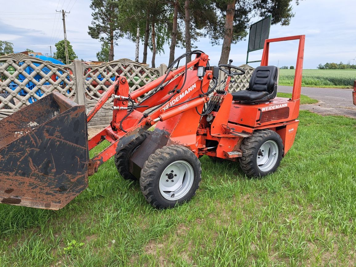 Miniładowarka przegubowa Weidemann 912 DM schaffer super stan