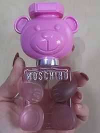 Moschino toy bubble gum