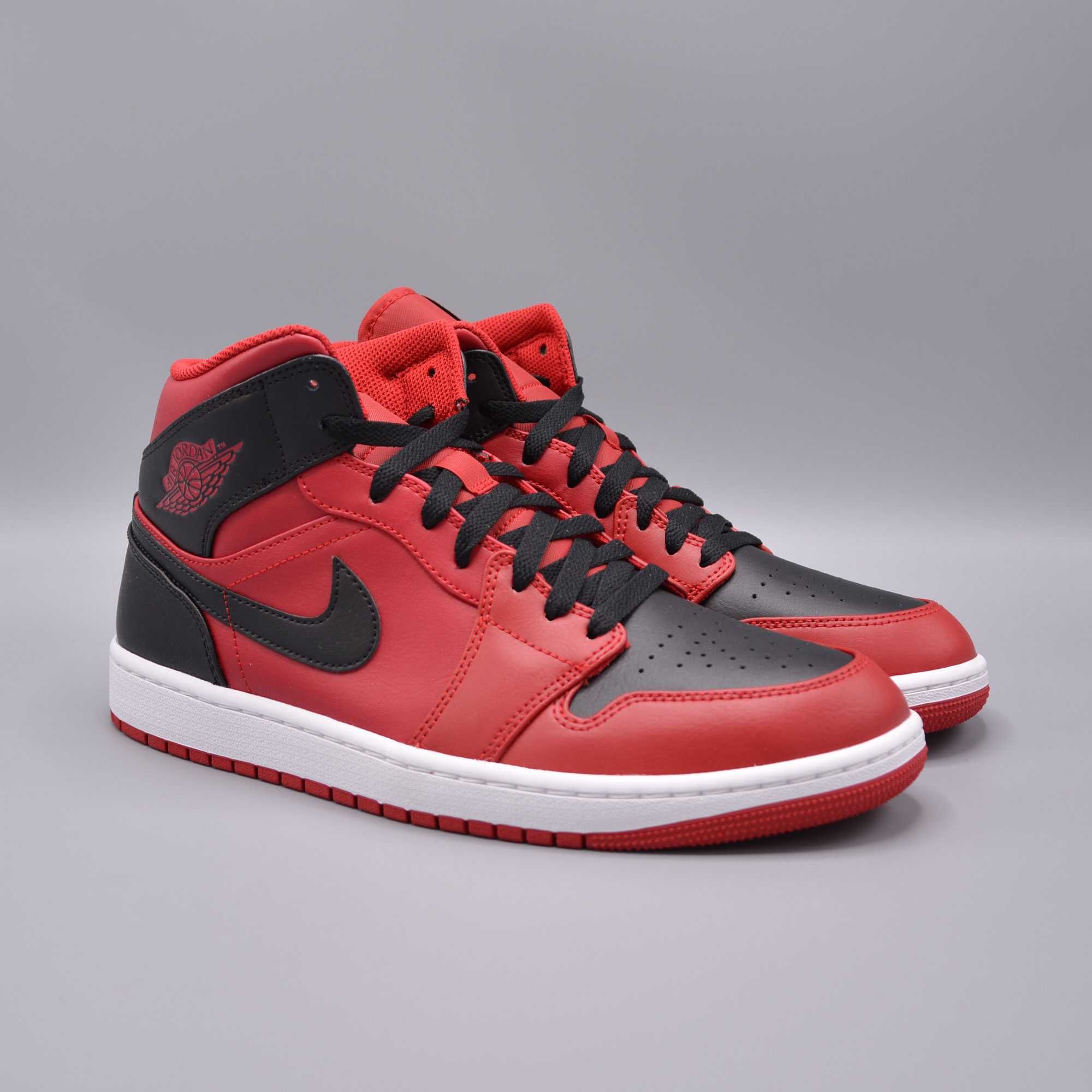 Кросівки Air Jordan 1 Mid Оригінал!! 554724-660