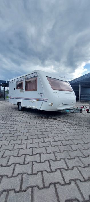 Караван кемпінги будинок на колесах кемпінг автодом