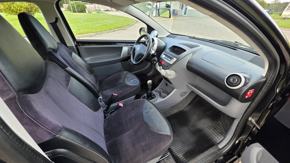 Peugeot 107  !! Klima !! Transport gratis !! Skóra !! Alkantara