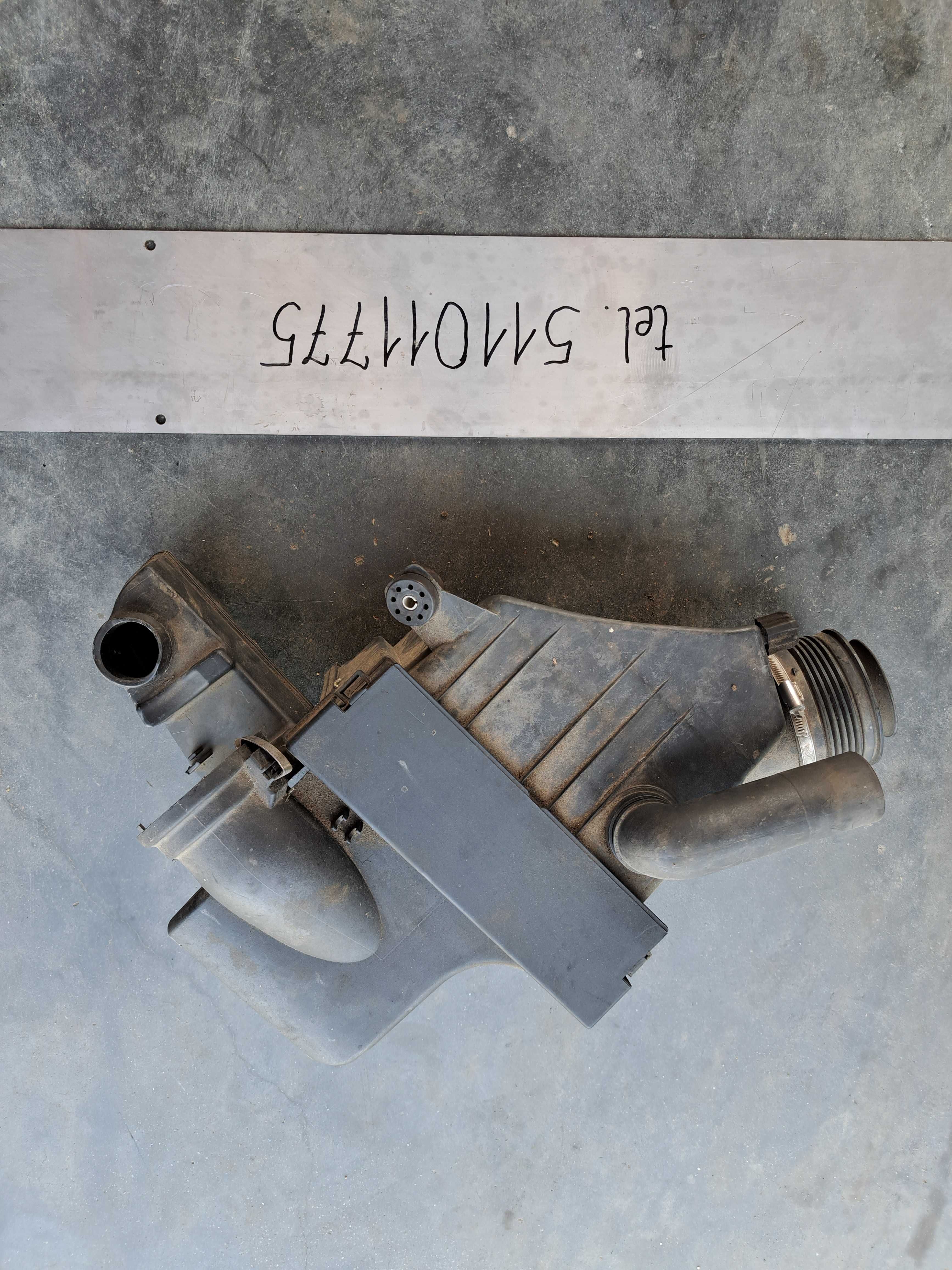 Obudowa filtra powietrza BMW e39 2.8 1xVanos 174 BMW 4467