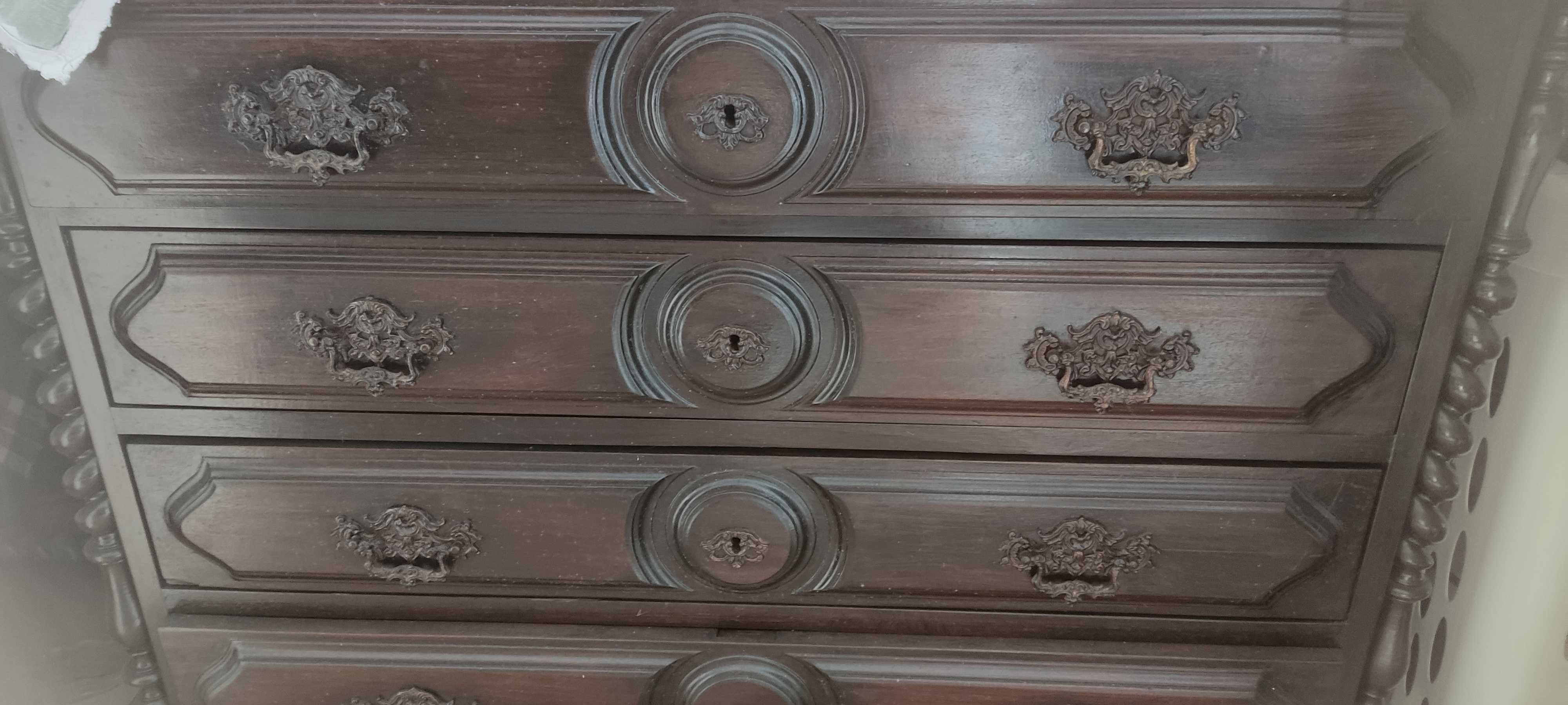 Cómoda de quarto