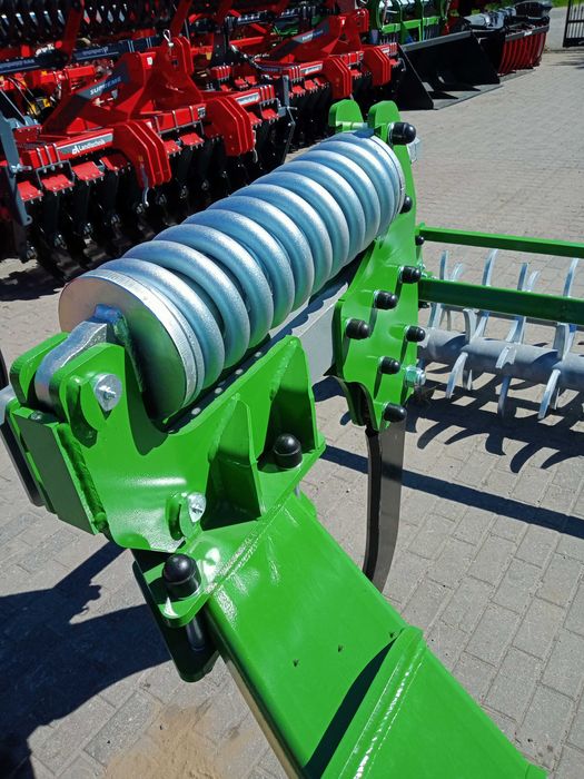 OD RĘKI !!! Głębosz TOLMET  3 łapowy Sprężyna wał mulczujący