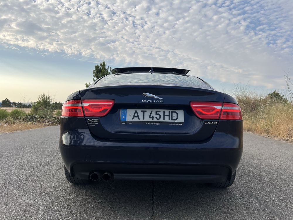 JAGUAR XE 2.0 180D Cx. Auto