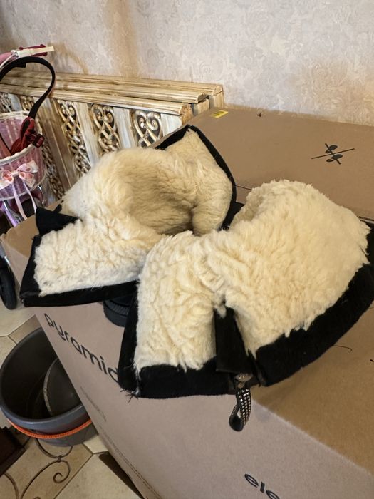 Продам теплі дитячі зимові сапоги на хутрі