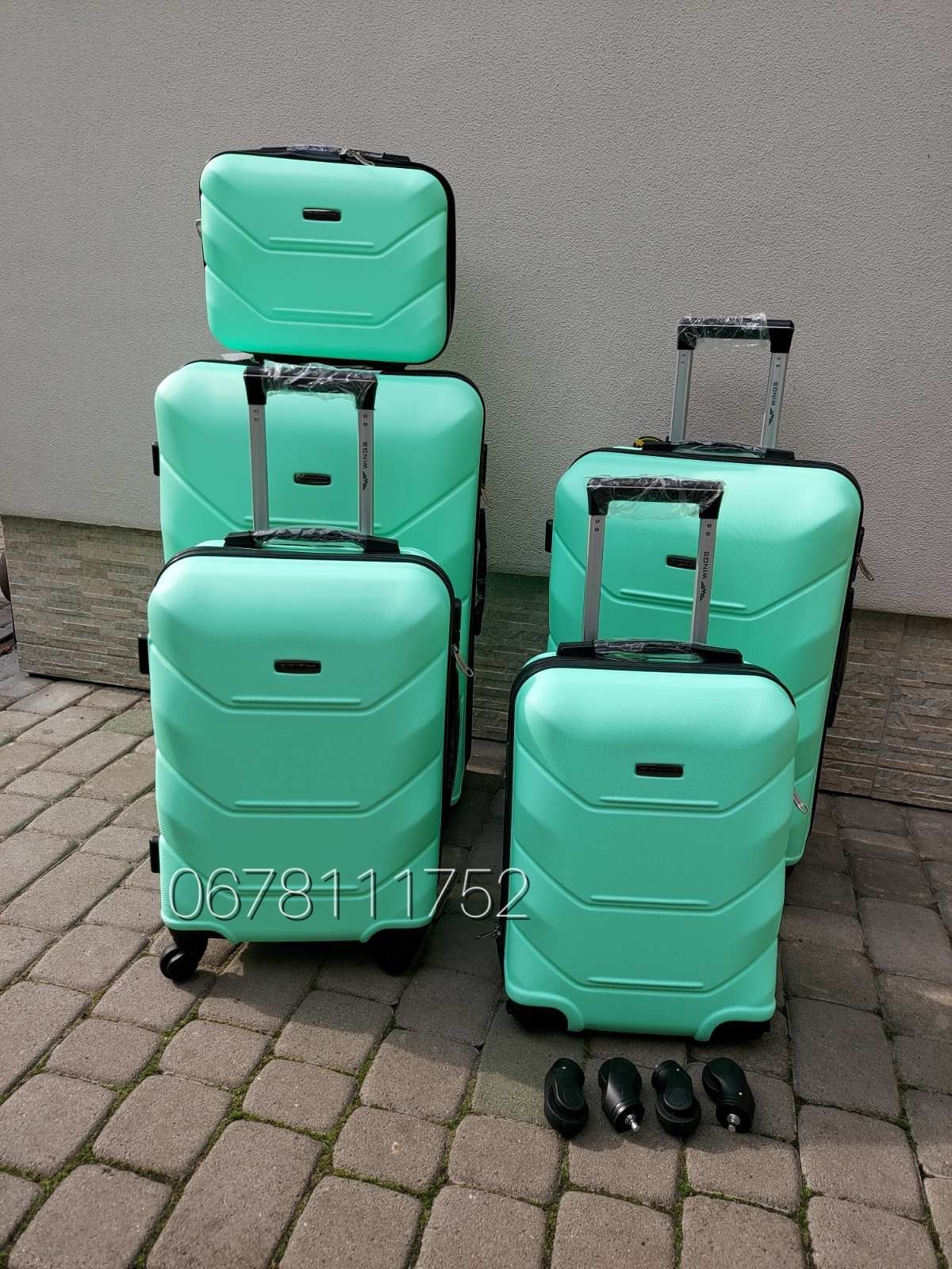 WINGS 147 Польща  валізи чемоданы сумки на колесах ручна поклажа