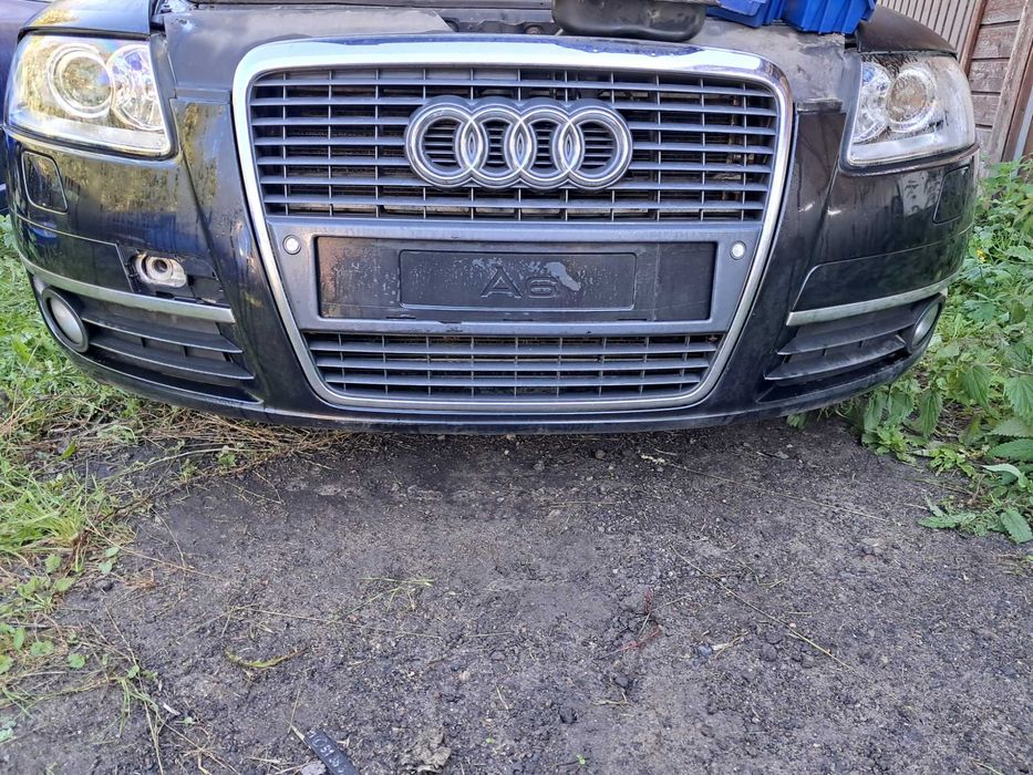Zderzak przedni Audi A6 C6 LZ9Y (kompletny + grill)