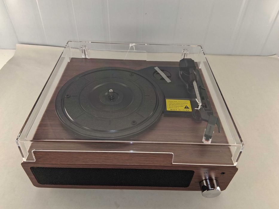 C251 Odtwarzacz A6 Retro Audio Player z USB i Głośnikami Stereo