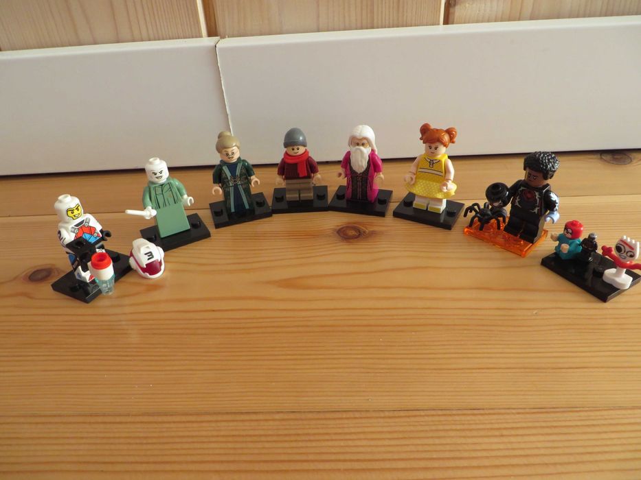 lego harry potter, marvel, disney, minifigures, kevin sam w domu.