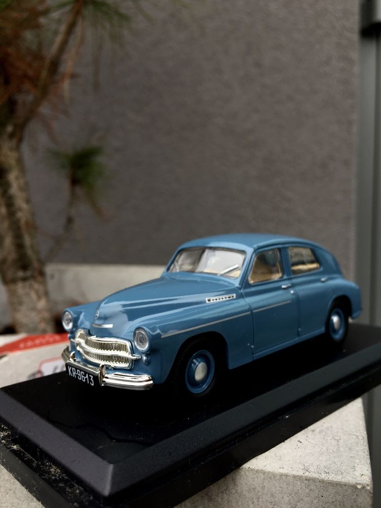 Czasopismo WARSZAWA M20 Jan Paweł II-auta PRL,model,autka,kolekcja