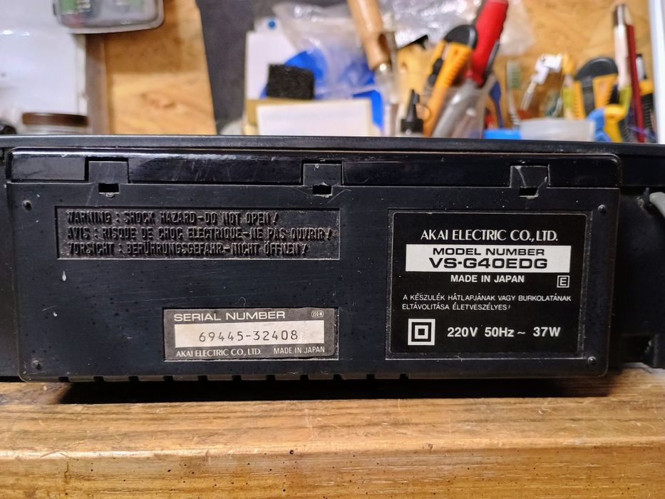 Magnetowid VHS, Akai VS G40.