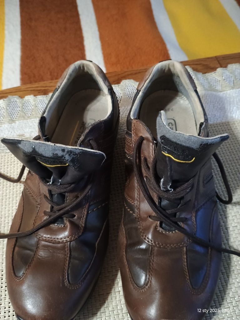 Buty męskie Camel Active rozm. 8,5 cm - skóra