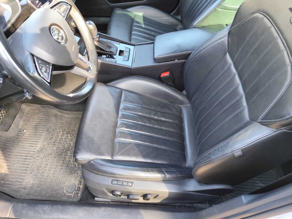 Skoda Superb 4x4 L&K DSG Panorama Pakiet Czerń Full Wersja