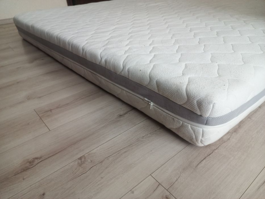Продам Матрац 2м×1,8м GS25 куплені в мережі магазинів JYSK
