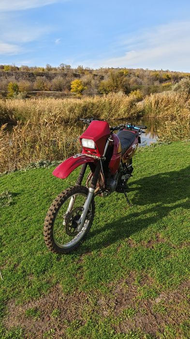 Продам SUZUKI 650 DR