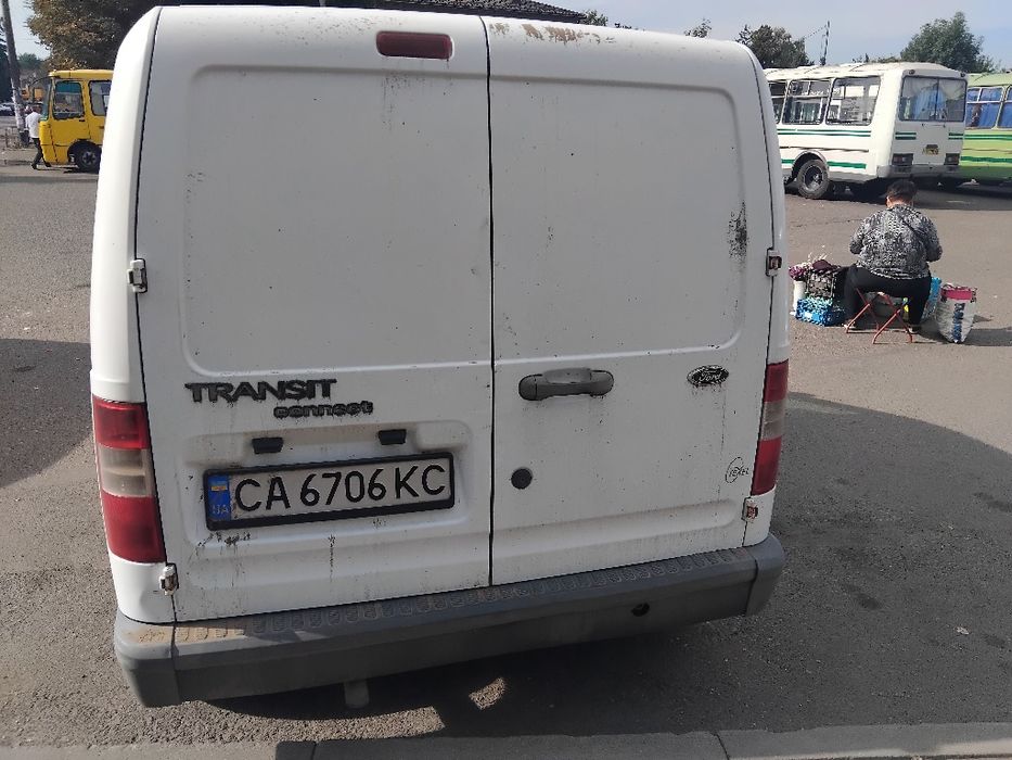 Продам форд транзіт конект 1.8 тдсі  в робочому стані.