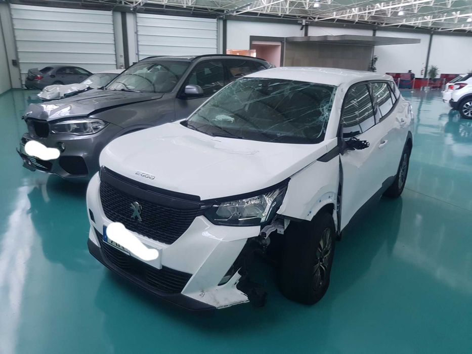 Peugeot 2008 1.2 2022