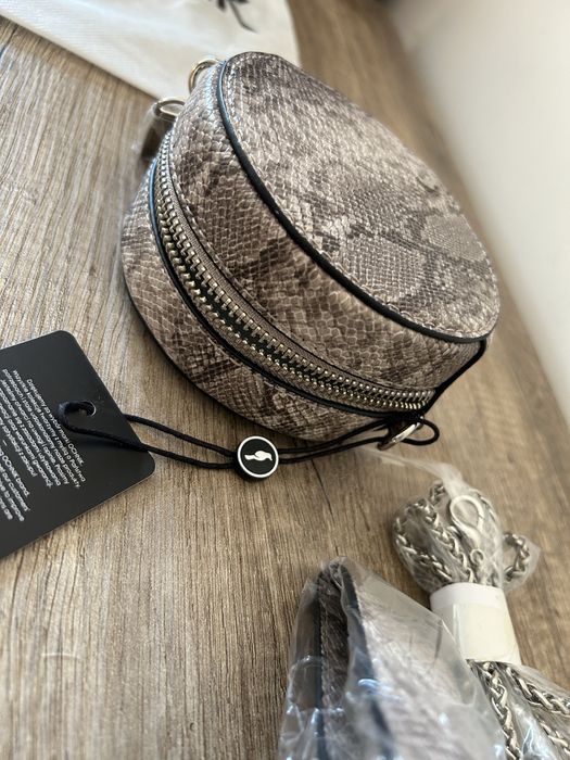 NOWA Okrągła torebka Ochnik