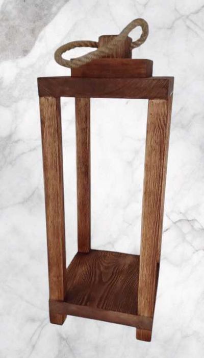 Drewniany lampion- elegancja do domu i ogrodu