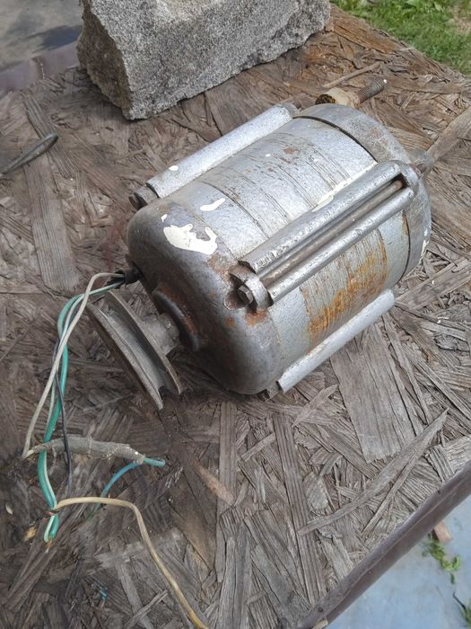 Двигун пральної машини