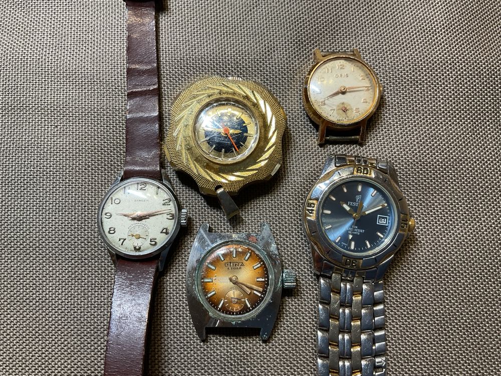 Lote de cinco relogios de senhora, Festina, Oris, etc