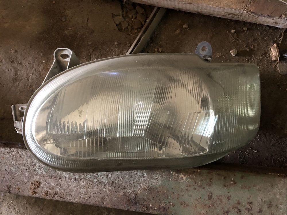 Запчастини до Ford