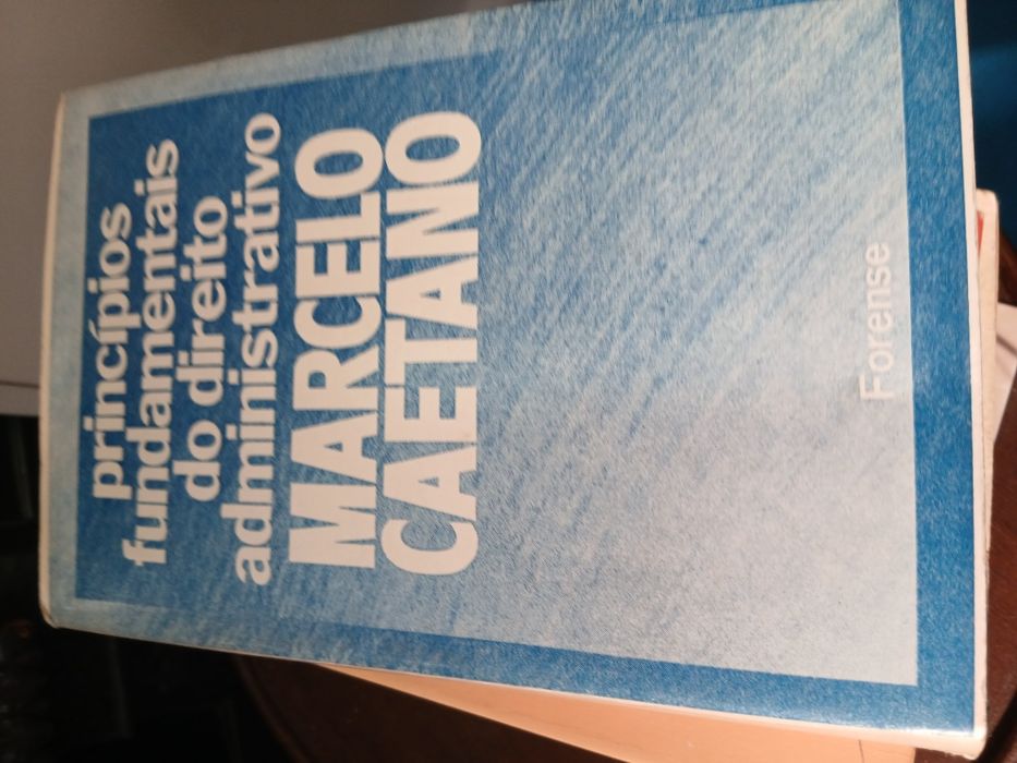 Marcelo Caetano, Princípios Fundamentais do Direito Administrativo