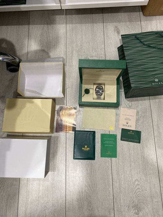 Rolex oyester perpetual date just