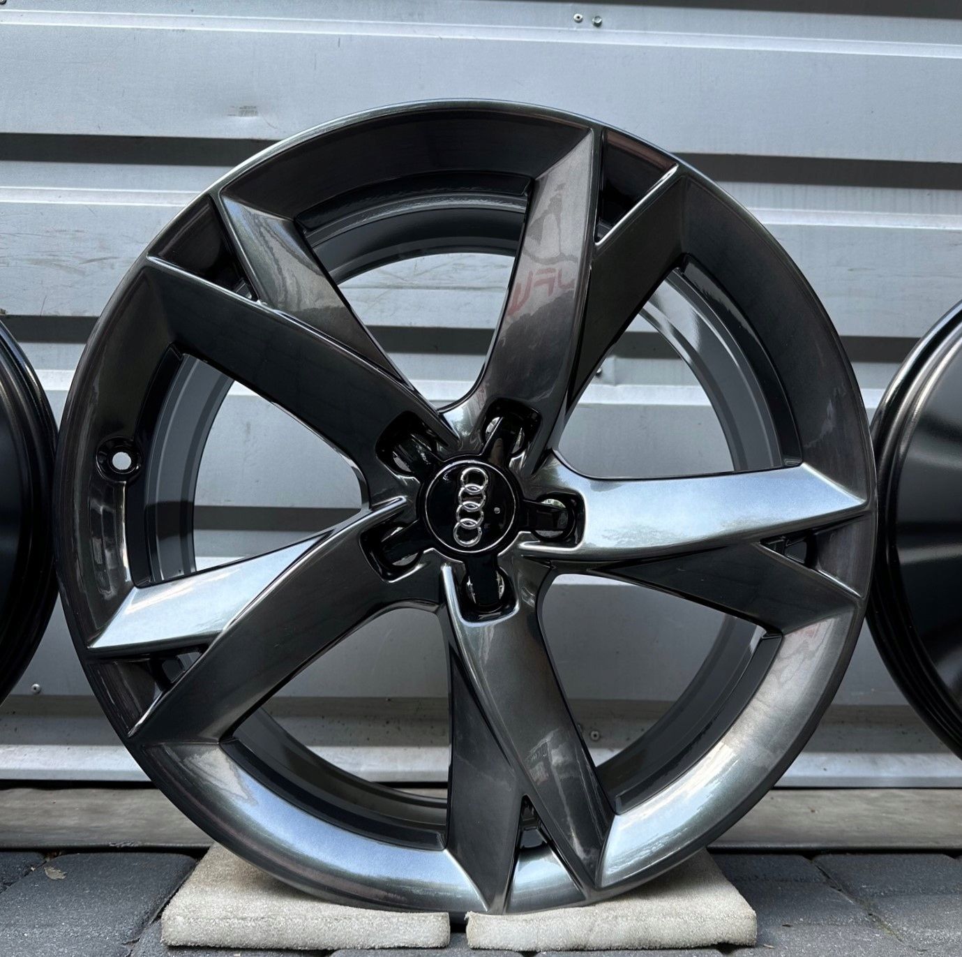 Oryginalne Felgi Audi 19 A4 A5 A6 A7 A8 Q3 Q5 Q7