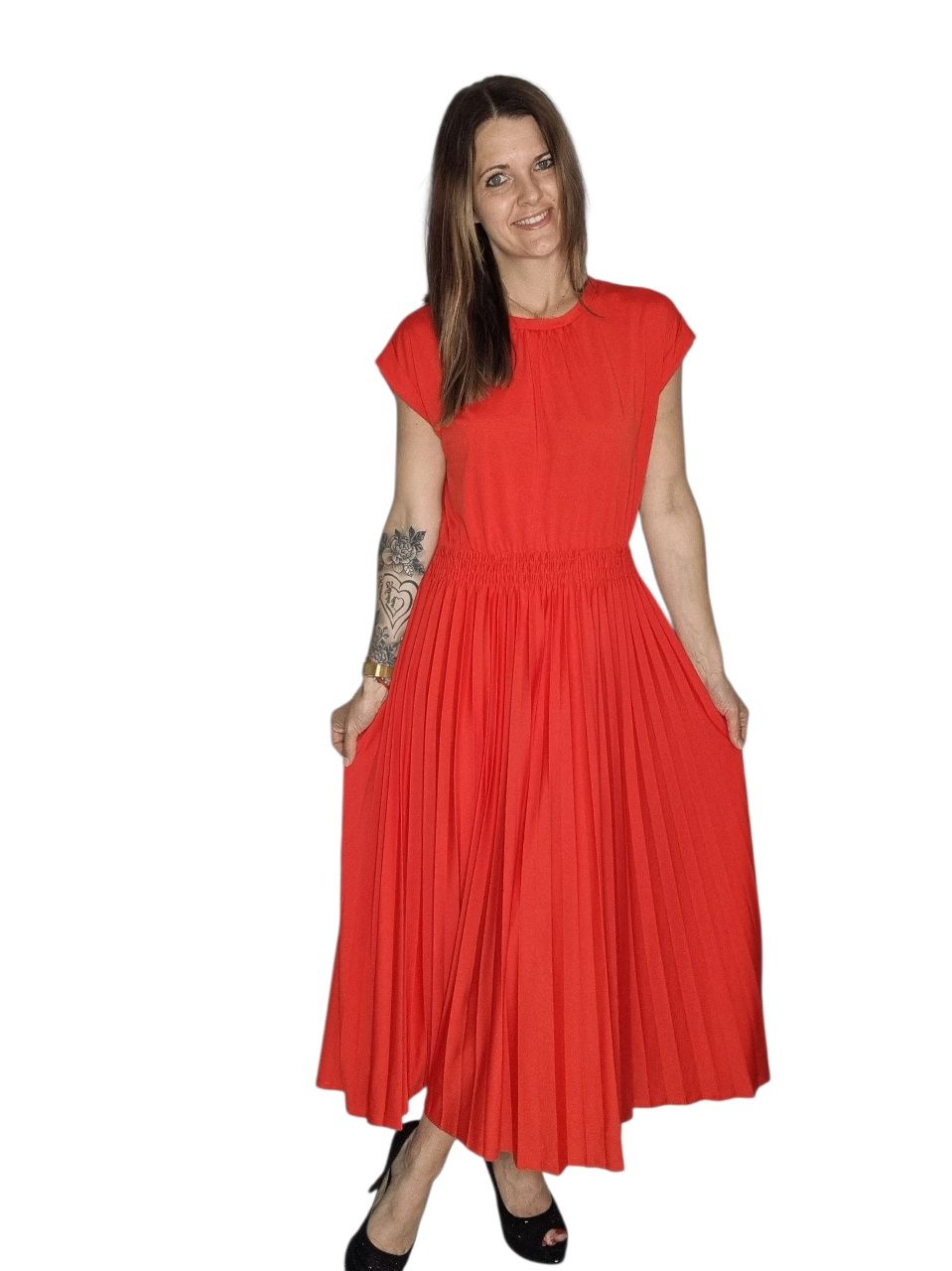 Czerwona plisowana sukienka Rozmiar xxl 44