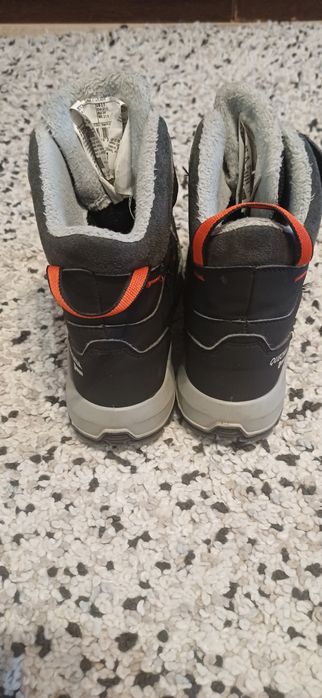 Buty chlopiece zimowe 34