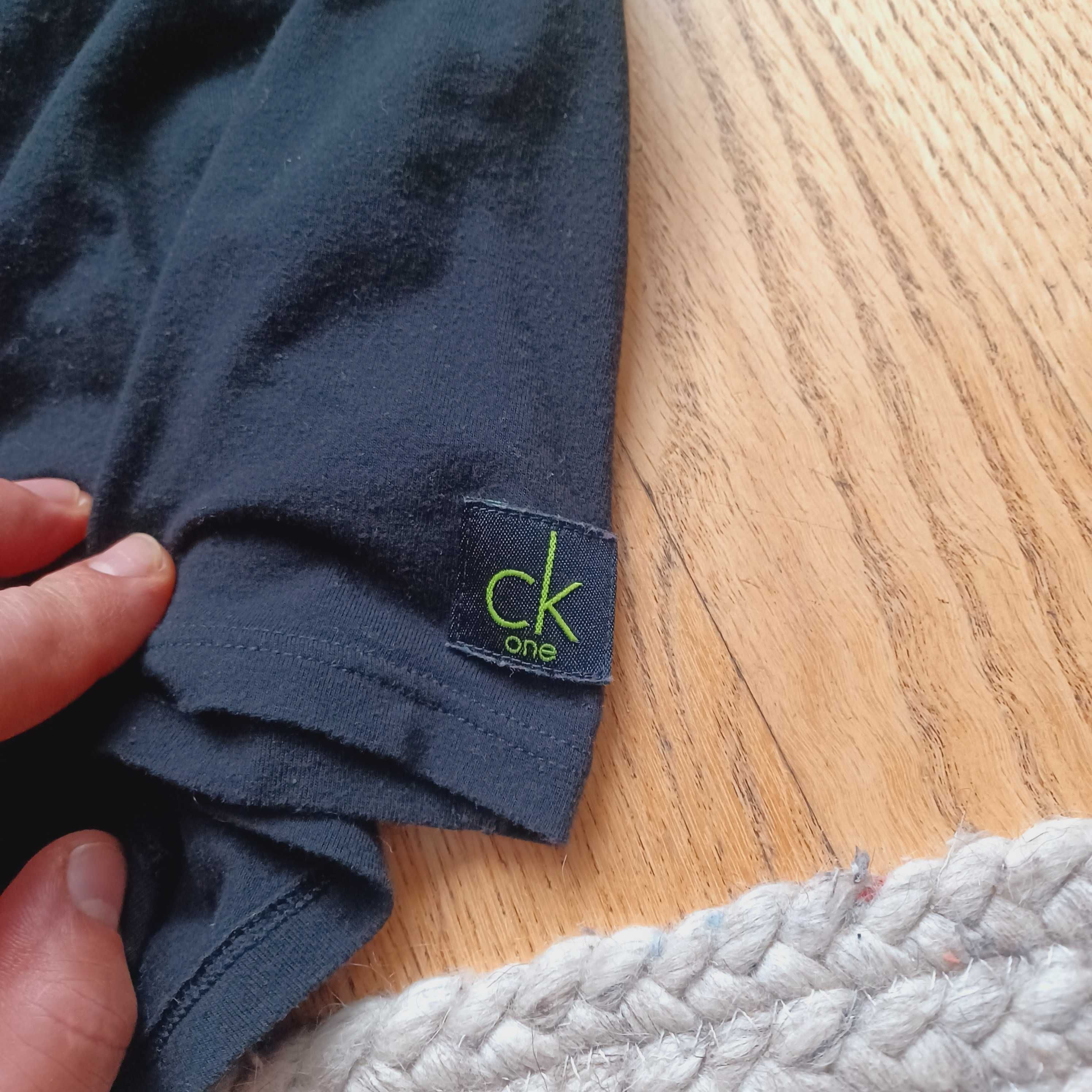 Calvin klein koszulka meska. Rozmiar M