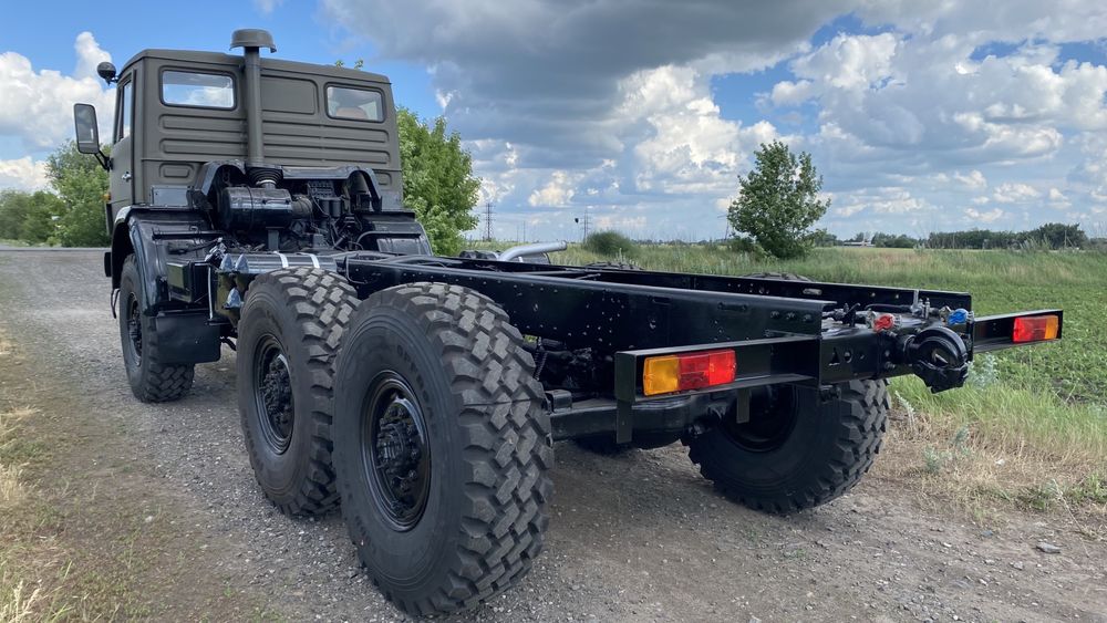 КАМАЗ 4310 (шасі)