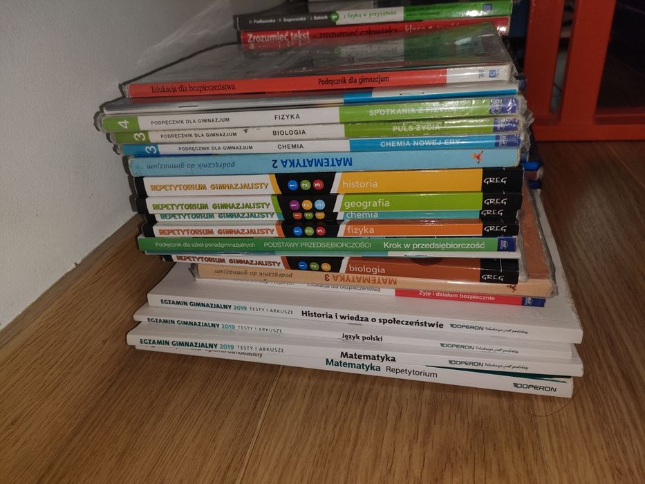 Podręczniki i ćwiczenia gimnazjalne oraz ponadgimnazjalne