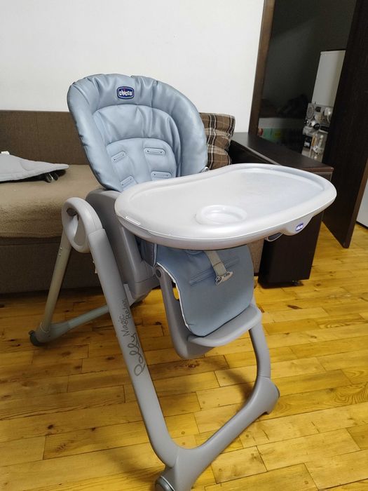 Стілець для годування