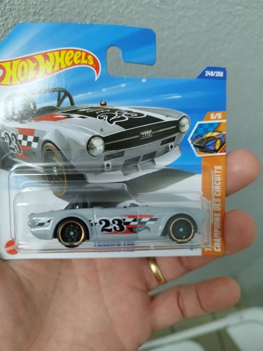 Hot wheels Triumph tr6