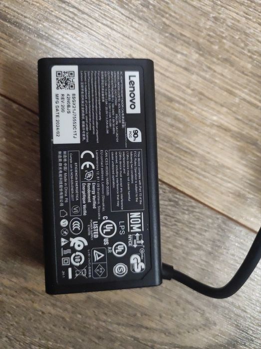 Оригінальний блок живлення Lenovo 65W USB TypeC