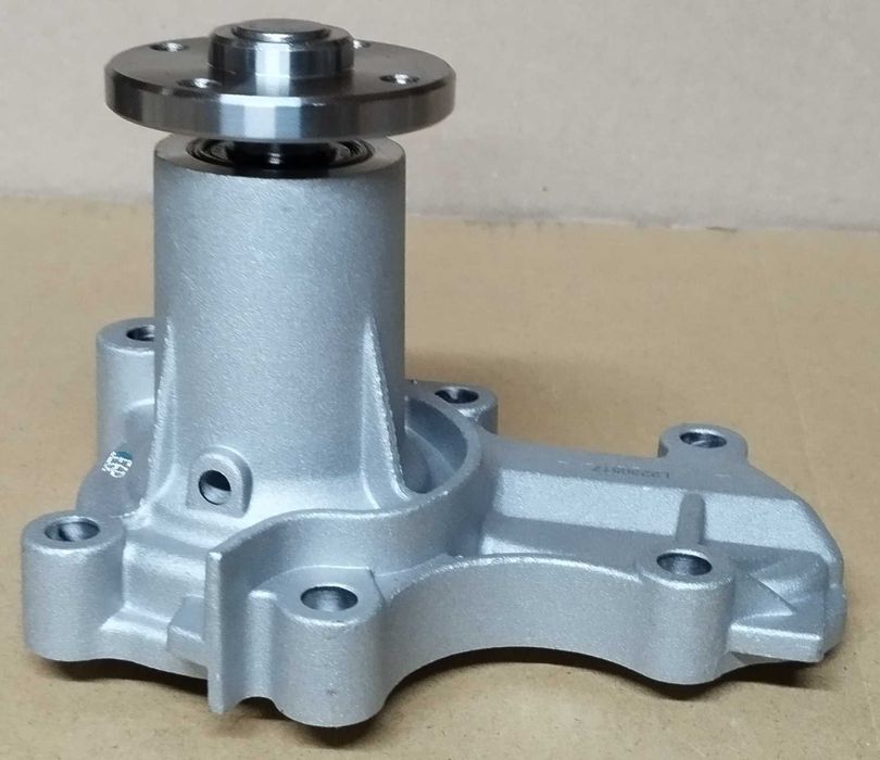 Помпа • Mitsubishi Lancer 9 • Насос водяной • LPR • 4G18 1,6 л.