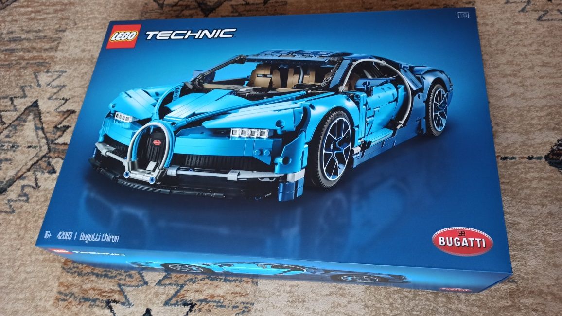 Lego Technic Bugatti Chiron 42083